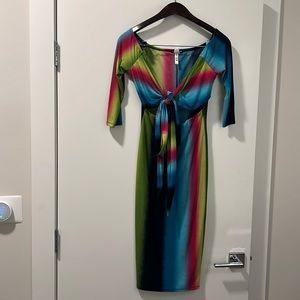Multi color 3/4 length sleeve dress. Ties around the bust